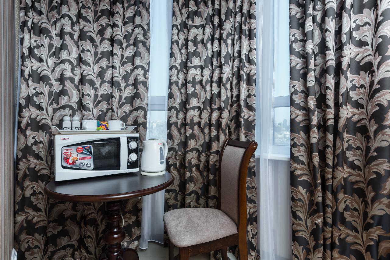 Nadobu Hotel Roshe Київ Екстер'єр фото